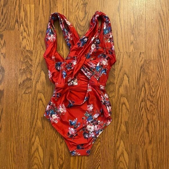 NEW ModCloth Red Floral Lauren One Piece Swimsuit - Picture 2 of 6